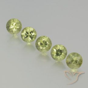 Verde amarillo Zafiro Gema - 0.4ct Corte Diamante (ID: 369051)