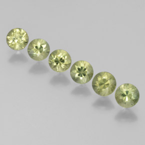 ミディアムグリーン サファイア 宝石 - 0.3ct ダイヤモンドカット (ID: 369076)