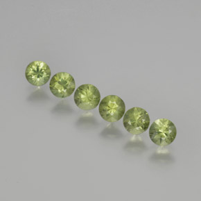 Medium Green Sapphire Gem - 0.3ct Diamond-Cut (ID: 369103)