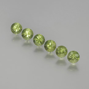 オリーブグリーン サファイア 宝石 - 0.3ct ラウンドファセット (ID: 369104)