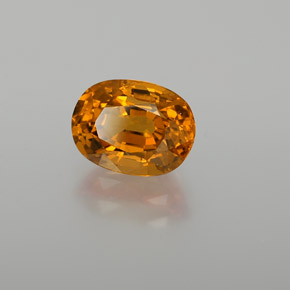 2.68 ct Orange Sapphire Stone, Natural Sapphire in Oval Facet Shape for Sale