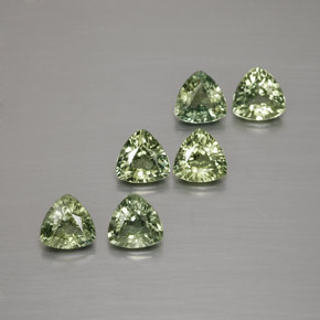 Light Forest Green Saphir Edelstein - 0.4ct Trillantschliff (ID: 373514)