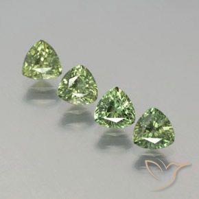 Verde oscuro Zafiro Gema - 0.5ct Forma trillón (ID: 373777)