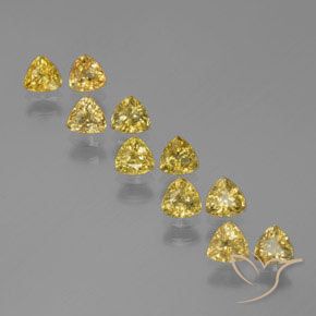 Golden Sapphire Gem - 0.3ct Trillion Facet (ID: 375324)