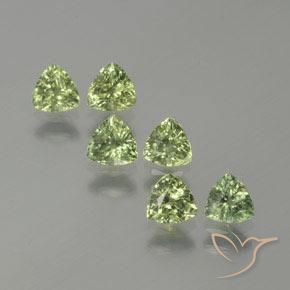 Forest Green Sapphire Gem - 0.4ct Trillion Facet (ID: 375466)