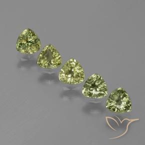 Verde medio Zafiro Gema - 0.4ct Forma trillón (ID: 375475)
