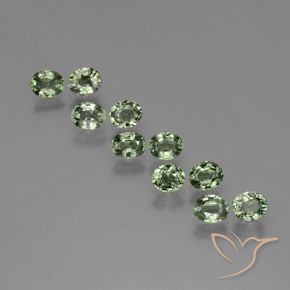 Medium Light Green Сапфир Камень - 0.5ct Фасетный Овал (ID: 383426)