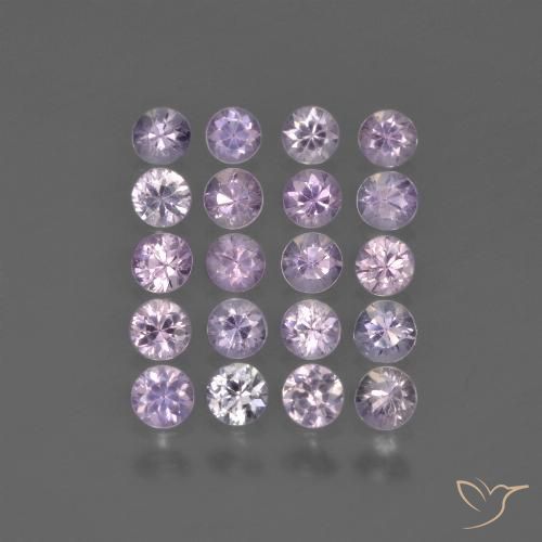 Lote de 20 piezas de Zafiro Rosa Corte Diamante de Tanzania - Peso 2,1 ct en total / promedio. 0,11 ct cada uno, Tamaño 2,7mm, Color: Rosado púrpura muy claro, Dureza Mohs 9 Adecuado para joyas de uso diario, Jueves de piedras preciosas, Photo A