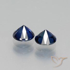 Sapphire Gemstones in 5 mm (calibrated) Size for Sale, Sapphire Stones in Dark Blue Color