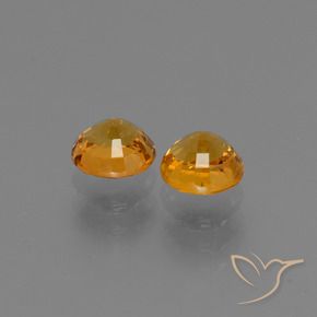 Sapphire Gemstones in 5 mm (calibrated) Size for Sale, Sapphire Stones in Gold Color