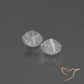Sapphire Gemstones in 4.5 mm (calibrated) Size for Sale, Sapphire Stones in White Color