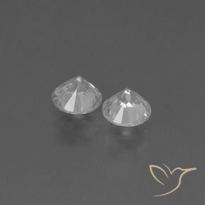 Sapphire Gemstones in 4.5 mm (calibrated) Size for Sale, Sapphire Stones in Clear White Color