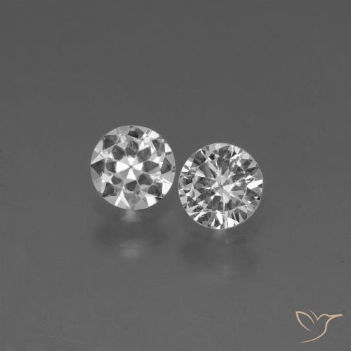0.77 ct Loose White Sapphire, 4.5 mm Diamond Cut From Madagascar, Photo A