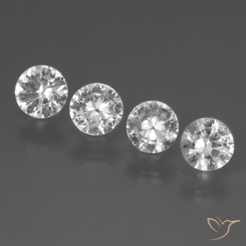 Lote de Zafiro Circular de 4 piezas 4,5mm - Peso total de 1,49 ct / promedio. 0,37 ct cada uno, Color: Blanco, Dureza Mohs 9 Adecuado para joyas de uso diario, Exhibe gran brillo, Photo A