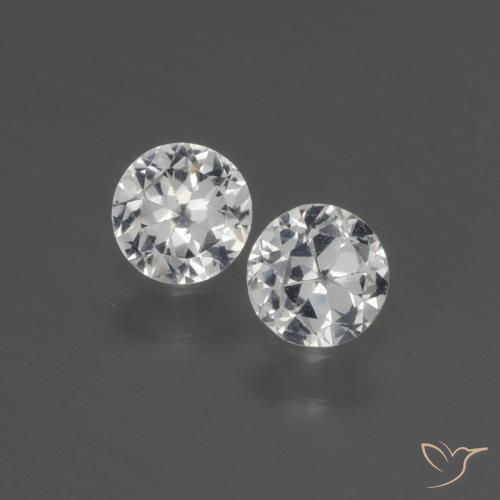 Par de Zafiro Circular a juego de 4,5mm - Peso 0,74 ct en total / promedio. 0,37 ct cada uno, piedra preciosa natural , color Blanco claro con claridad VS, dureza Mohs 9 Adecuado para joyas de uso diario, Piedra natal de septiembre, Photo A