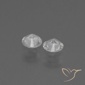 Sapphire Gemstones in 4.5 mm (calibrated) Size for Sale, Sapphire Stones in Clear White Color