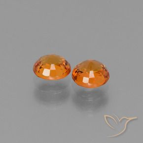 Sapphire Gemstones in 5 mm (calibrated) Size for Sale, Sapphire Stones in Medium-Dark Orange Color