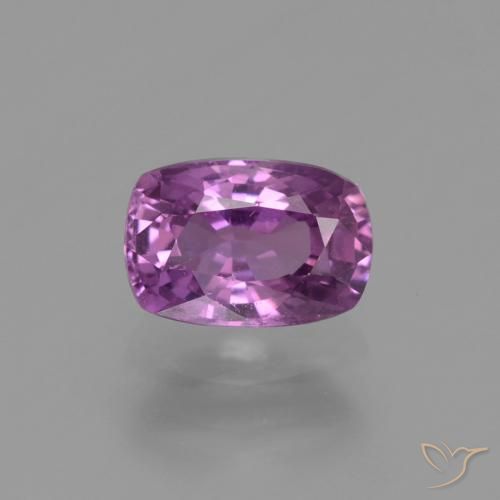 1,59 ct loser lila Saphir, 7,8 x 5,3 mm Kissenschliff aus Tansania, Photo A