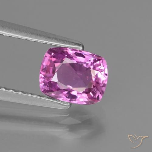 Zaffiro viola da 1,22 ct, taglio a cuscino da 6,7 x 5,3 mm proveniente dalla Tanzania, Photo A