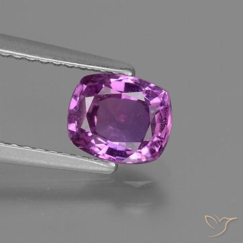 Zaffiro viola da 1,31 ct, taglio a cuscino da 6,8 x 5,7 mm proveniente dalla Tanzania, Photo A