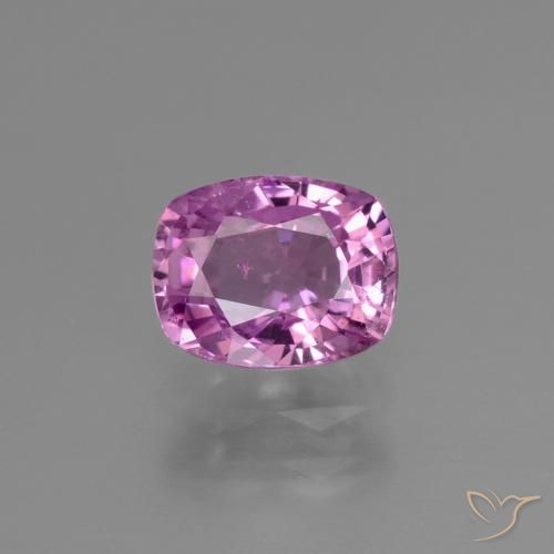 Zaffiro viola da 1,47 ct, taglio a cuscino da 7,1 x 5,6 mm proveniente dalla Tanzania, Photo A