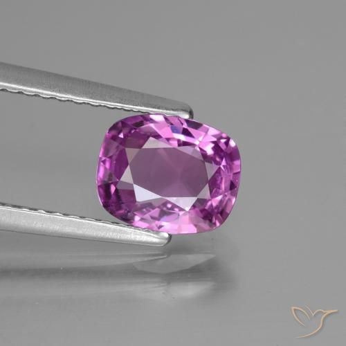 Zaffiro viola da 1,45 ct, taglio a cuscino da 7,5 x 6 mm proveniente dalla Tanzania, Photo A