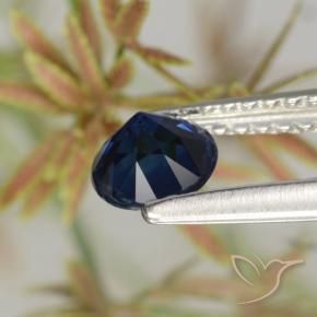 Sapphire Gemstone in 5 mm (calibrated) Size for Sale, Sapphire Stone in Navy Blue Color