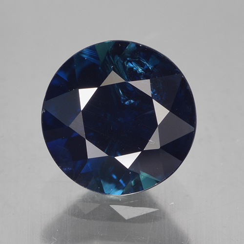 5,5mm Zaffiro blu Taglio brillante dal Madagascar, peso di 0,78 ct, pietra preziosa naturale Riscaldato in purezza VS, Zaffiro 1pz - il colore è Blu nerastro, durezza Mohs di 9 adatto per gioielli da indossare ogni giorno, Mostra grande brillantezza, Photo A