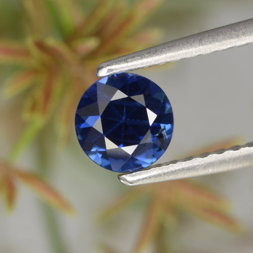 5,1mm Zaffiro blu Taglio brillante dal Madagascar, peso di 0,61 ct, pietra preziosa naturale Riscaldato in purezza VS-SI, Zaffiro 1pz - il colore è Blu reale, durezza Mohs di 9 adatto per gioielli da indossare ogni giorno, Anno della pietra preziosa della tigre, Photo A
