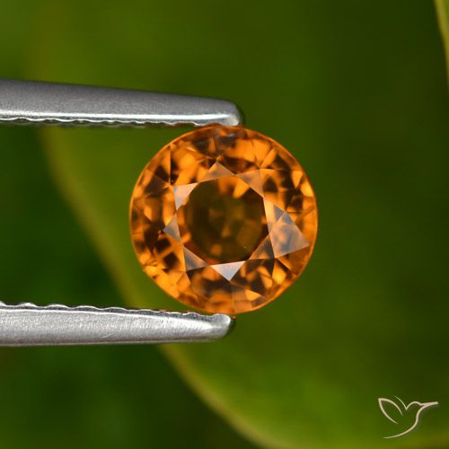 0.88ct Natural Medium-Dark Orange Sapphire, Round, VVS-VS