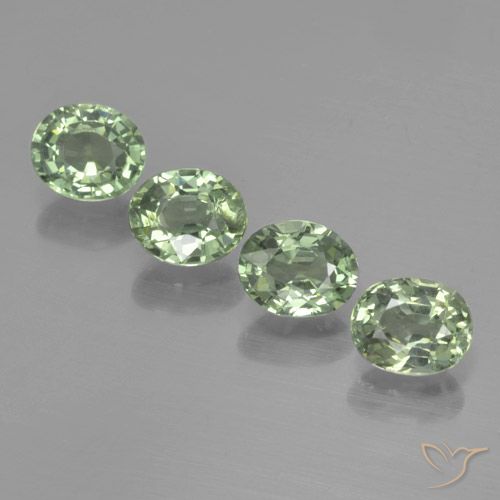 3.34ctw Natural Light Forest Green Sapphire, Oval, VVS-VS