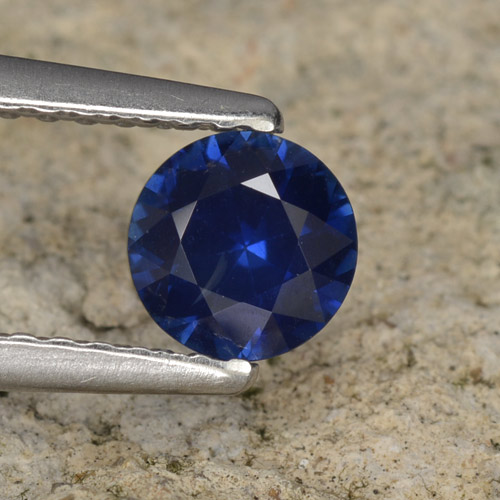 0.55ct Diamond-cut Blue Sapphire from Madagascar, Dimension 5mm, VVS-VS Clarity, Natural heated gemstone, 1pc Sapphire in Dark Blue Color, Mohs Hardness of 9 suitable for daily wear jewelry, Traditional April Birthstone, Photo A