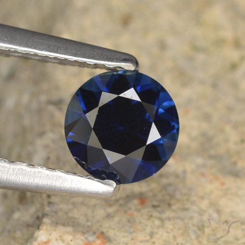 5mm blauer Saphir im Diamanten-Schliff aus Madagaskar, Gewicht 0,57 ct, Garantiert echter Edelstein in VVS-VS Reinheit, 1 Stück Saphir - die Farbe ist Dämmerungsblau, Mohs-Härte von 9 Geeignet für den täglichen Gebrauch im Schmuck, Geburtsstein für September, Photo A
