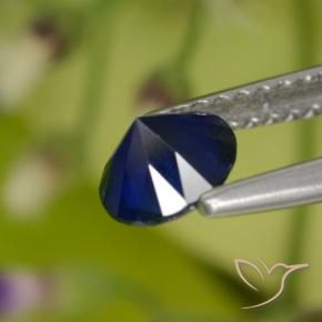 Sapphire Gemstone in 5.5 mm (calibrated) Size for Sale, Sapphire Stone in Twilight Blue Color