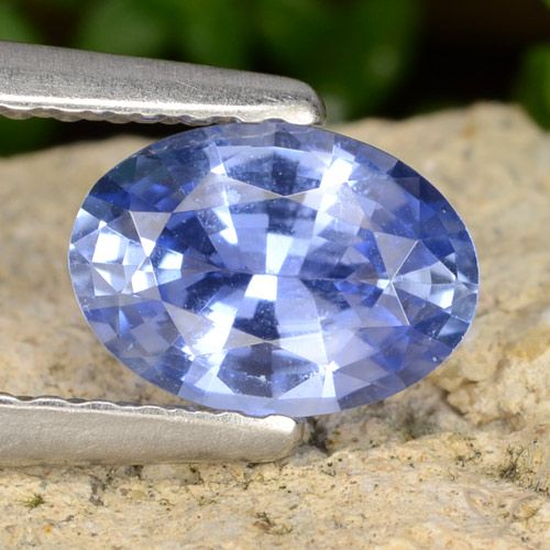Saphir bleu en vrac de 0,82 ct, taille ovale de 6,9 x 4,9 mm du Sri Lanka, Photo A