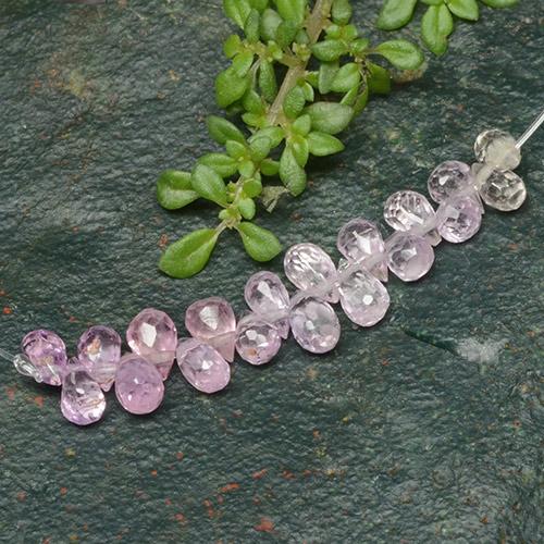 Rosado muy claro Zafiro Gema - 0.2ct Corte Briolette con Agujero (ID: 480879)