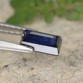 Sapphire Gemstone in 5.9 x 3.4 mm Size for Sale, Sapphire Stone in Navy Blue Color