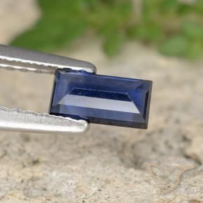Sapphire Gemstone in 5.9 x 3.1 mm Size for Sale, Sapphire Stone in Royal Blue Color