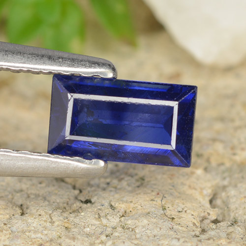 Königsblau Saphir Edelstein - 0.6ct Baquette Treppen-Schliff (ID: 490679)