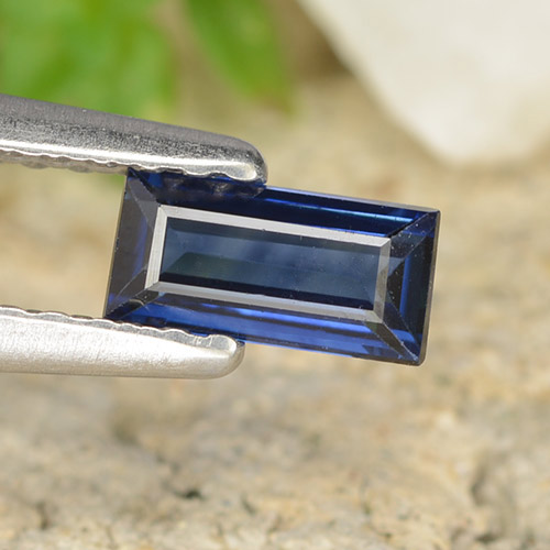 dunkelblau Saphir Edelstein - 0.4ct Baquette Treppen-Schliff (ID: 490681)
