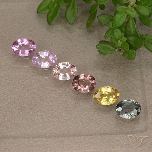 Multicolor Sapphire Gem - 0.2ct Oval Facet (ID: 492494)