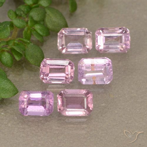 6 Stück/Set octagonschliff rosa Saphir aus Tansania - Größe 4,1 x 3mm, Gewicht 1,85 ct gesamt / Durchschn. je 0,31 ct, Mohs-Härte 9 Geeignet für den täglichen Gebrauch im Schmuck, Traditioneller April-Geburtsstein , Photo A