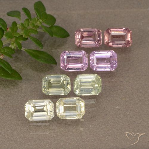 Multicolor Sapphire Gem - 0.3ct Octagon Step Cut (ID: 492680)