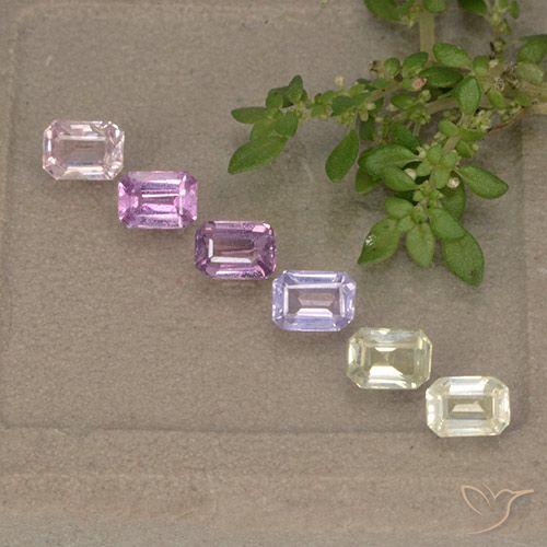 Multicolor Sapphire Gem - 0.3ct Octagon Step Cut (ID: 492994)