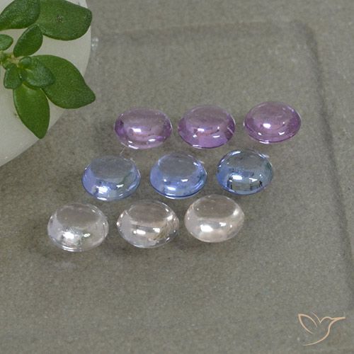 Set aus 9 Stück runder Saphir in mehrfarbiger Farbe aus Tansania - Größe 3,8mm, Gewicht 2,13 ct gesamt / Durchschn. je 0,24 ct, Farbe: Mehrfarbig, Mohs-Härte 9 Geeignet für den täglichen Gebrauch im Schmuck, Sternzeichen Stier, Photo A