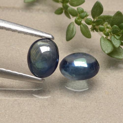 Midnight Blue Sapphire Gem - 0.8ct Oval Cabochon (ID: 495985)