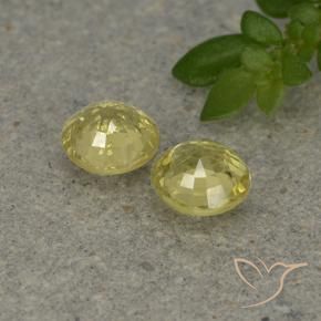 Sapphire Gemstones in 4.5 mm (calibrated) Size for Sale, Sapphire Stones in Light Yellow Color
