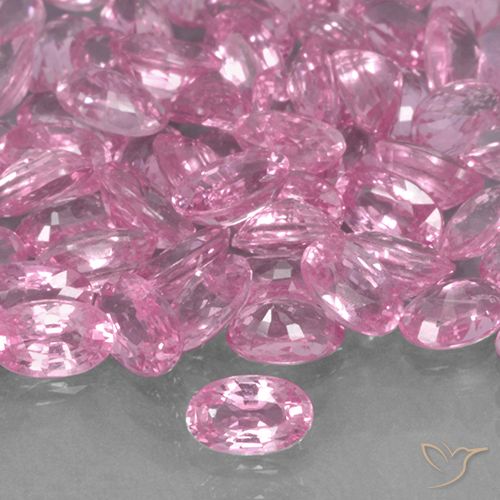 0.42 ct Loose Pink Sapphire, 5 x 3.2 mm Oval Cut From Madagascar, Photo A