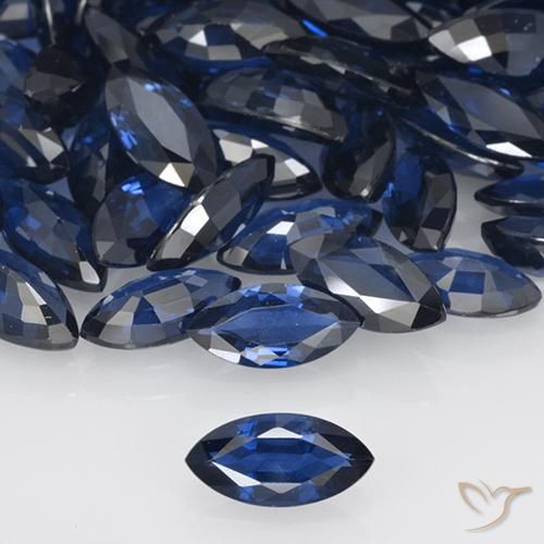 8,2 x 4,2mm marquise schliff blauer Saphir - Gewicht durchschn. je 0,67 ct, 8,2 x 4,2mm Saphir, der nach Stück verkauft wird, VVS-VS Reinheit, natürlicher Edelstein, Mohs-Härte 9 Geeignet für den täglichen Gebrauch im Schmuck , Geburtsstein für September, Photo A