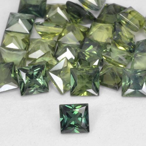 Medium Green Sapphire Gem - 0.3ct Princess-Cut (ID: 516941)